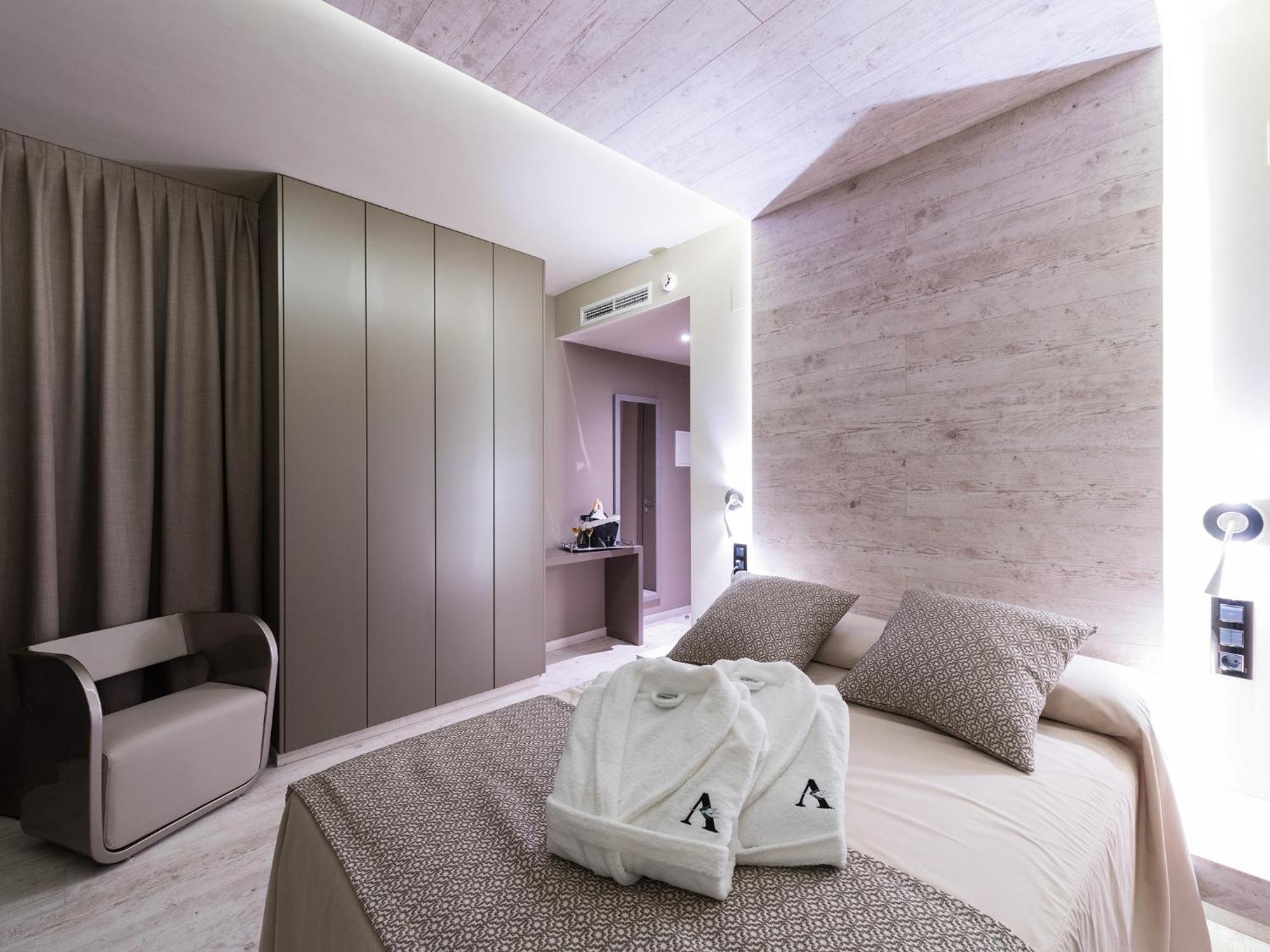 Hotel Spa Elia Alcala del Jucar Oda fotoğraf
